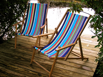 traditional beach deck chairs